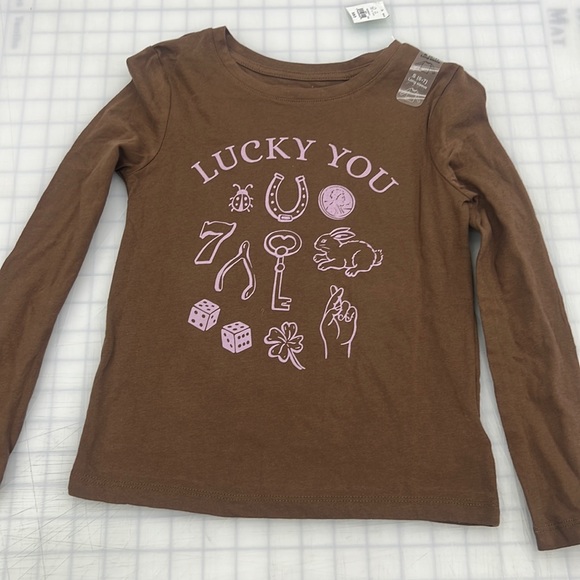 GAP Other - Gap brand new size 6-7 girls top